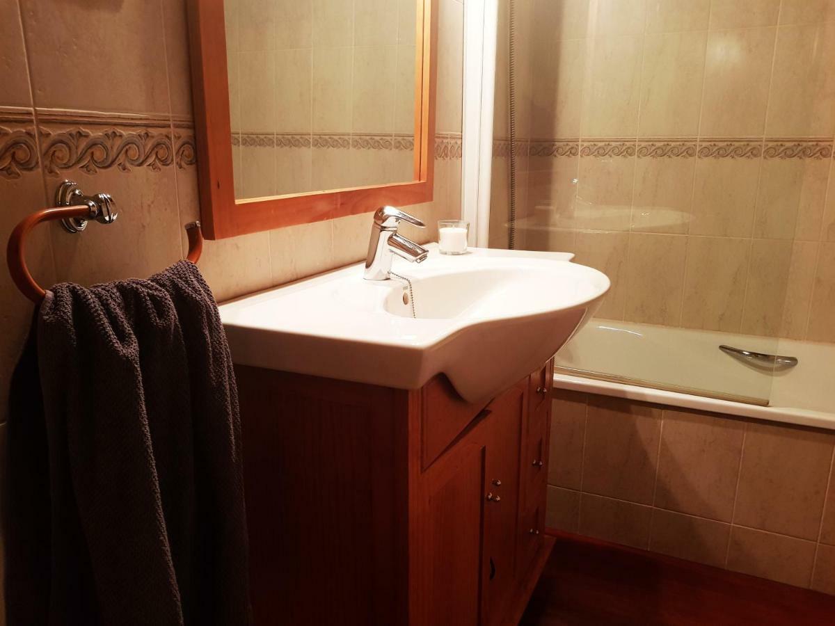 Apartamento Duplex Естери д'Анеу Екстериор снимка
